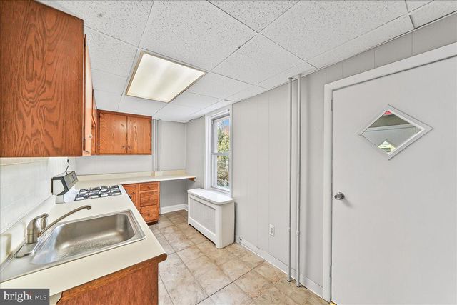 1024 E 18TH ST, Chester, PA 19013