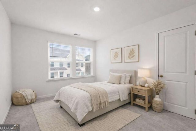 2559 Adventure Way, Doraville, GA 30360