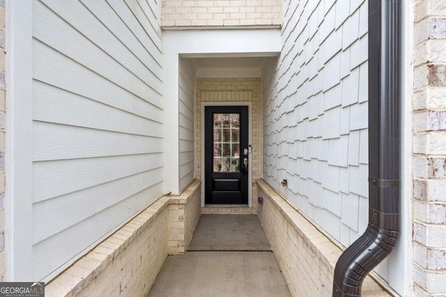 2559 Adventure Way, Doraville, GA 30360