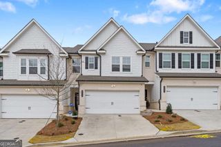 2559 Adventure Way, Doraville, GA 30360