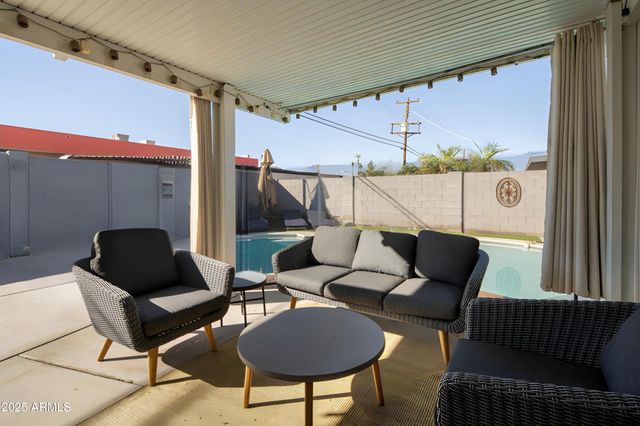 714 N 72ND Place, Scottsdale, AZ 85257