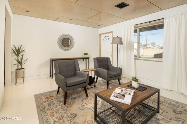 714 N 72ND Place, Scottsdale, AZ 85257