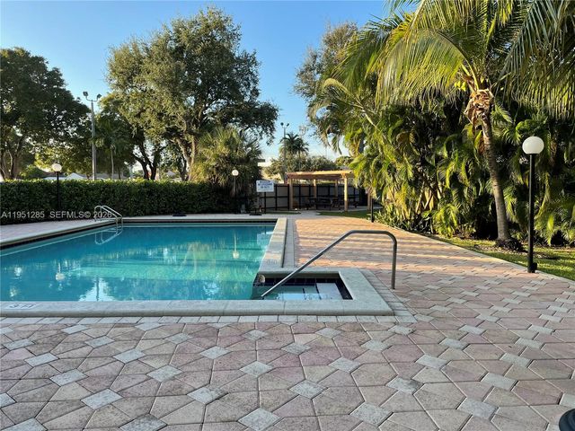 2160 SW 16th Ave 115, Miami, FL 33145