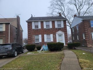 10390 Somerset Avenue, Detroit, MI 48224