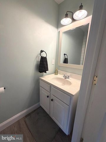 126 S FRONT ST, Womelsdorf, PA 19567