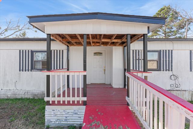 8920 E US Highway 80, Terrell, TX 75161