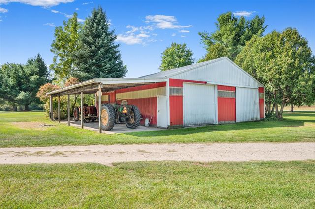2412 155th Avenue, Morley, MI 49336