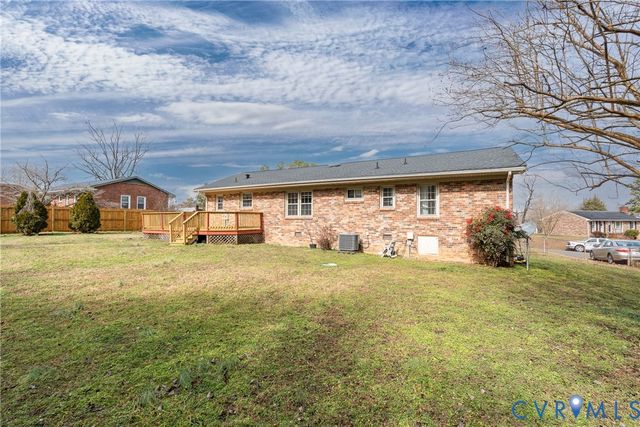 4411 Toccoa Ter, Sandston, VA 23150