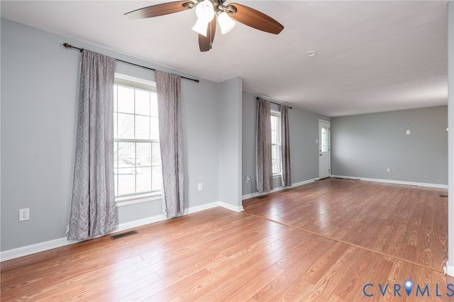 4411 Toccoa Ter, Sandston, VA 23150