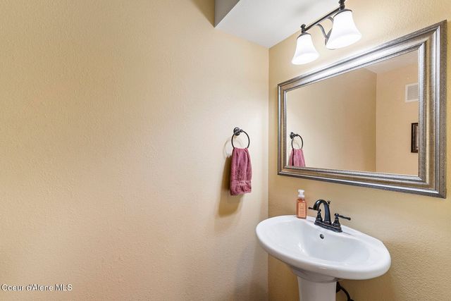 1456 W Longhorn ST, Rathdrum, ID 83858