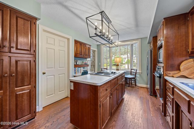 385 Lake Dornoch Drive, Pinehurst, NC 28374