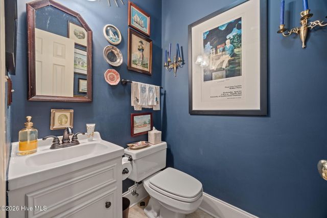 385 Lake Dornoch Drive, Pinehurst, NC 28374