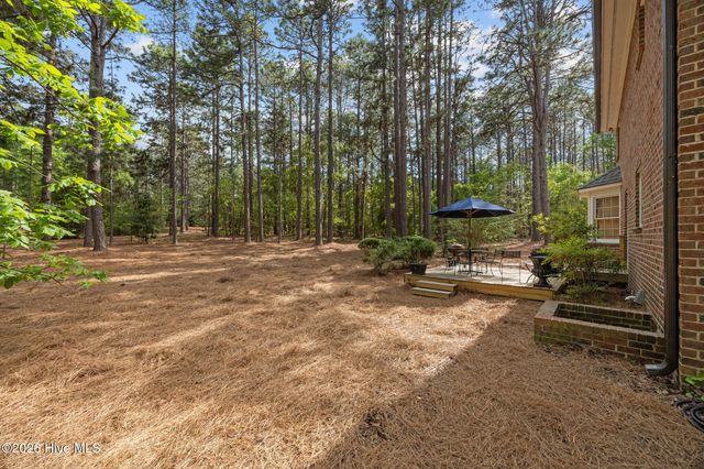 385 Lake Dornoch Drive, Pinehurst, NC 28374
