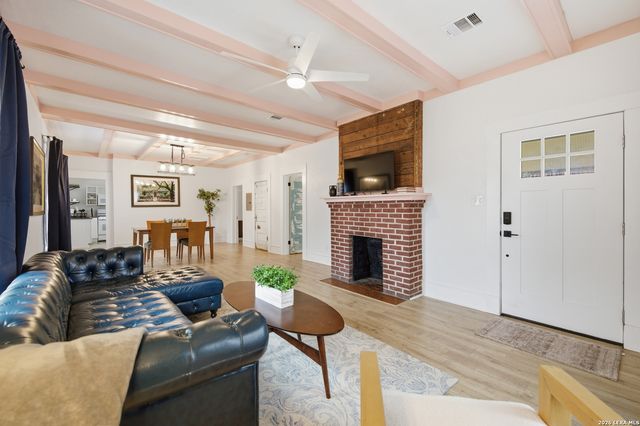 115 W HIGHLAND BLVD, San Antonio, TX 78210