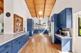 913 Valley View Dr, Healdsburg, CA 95448