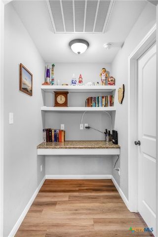 103 Gabbiano Court, Victoria, TX 77904