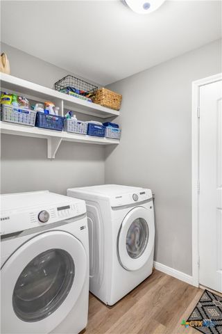 103 Gabbiano Court, Victoria, TX 77904