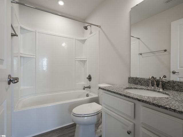 212 Hipps Crossing Drive, Simpsonville, SC 29680