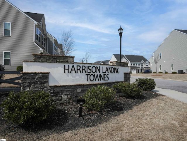 212 Hipps Crossing Drive, Simpsonville, SC 29680