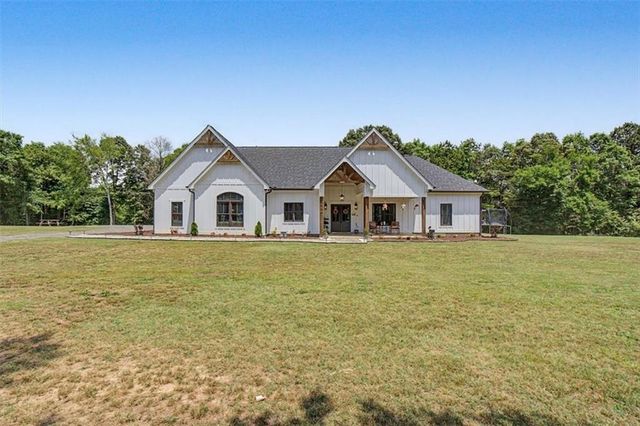 464 Lancaster Road SW, Adairsville, GA 30103