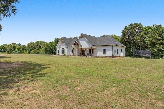 464 Lancaster Road SW, Adairsville, GA 30103