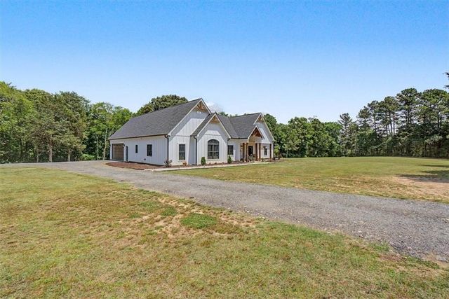 464 Lancaster Road SW, Adairsville, GA 30103