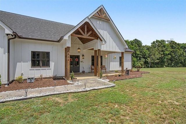 464 Lancaster Road SW, Adairsville, GA 30103