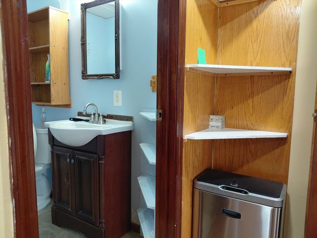 1215 Pawtucket 12, Lowell, MA 01854