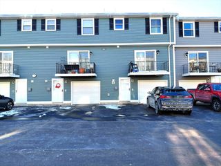 1215 Pawtucket 12, Lowell, MA 01854