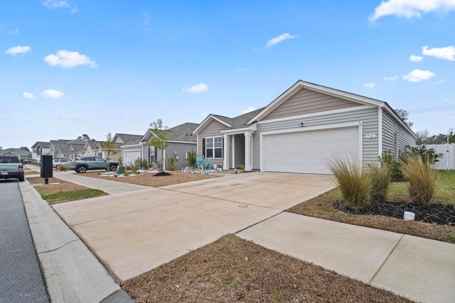 734 Woodland Farms Circle, Aynor, SC 29511