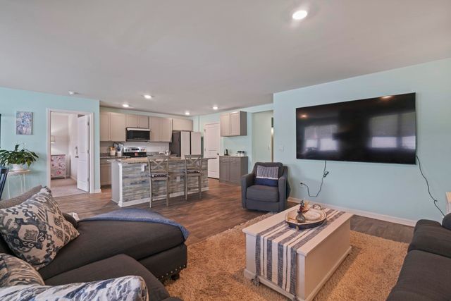 734 Woodland Farms Circle, Aynor, SC 29511