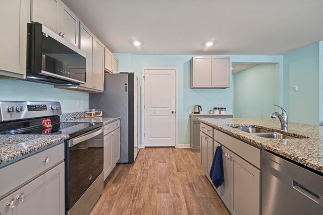 734 Woodland Farms Circle, Aynor, SC 29511