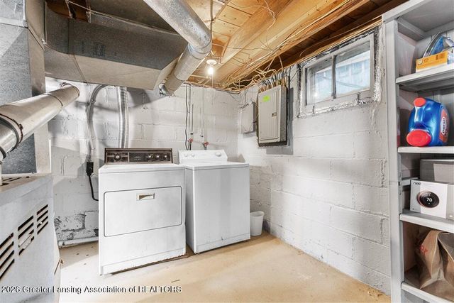 1709 S Pennsylvania Avenue, Lansing, MI 48910