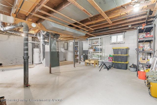 1709 S Pennsylvania Avenue, Lansing, MI 48910