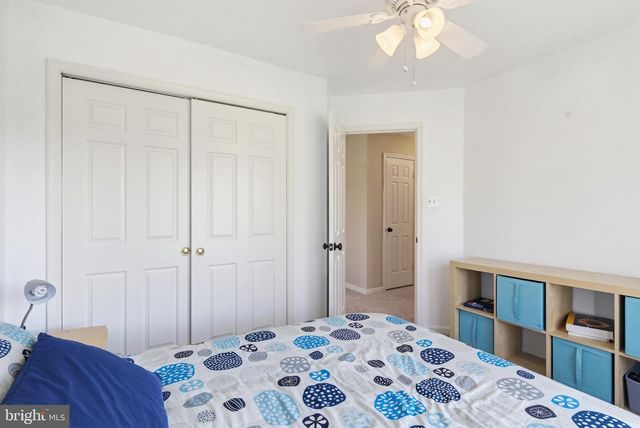 18906 LINDENHOUSE RD, Gaithersburg, MD 20879