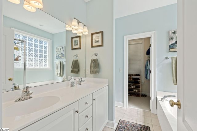 405 Wennington Place, Greer, SC 29651