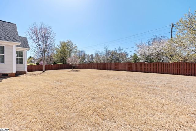 405 Wennington Place, Greer, SC 29651