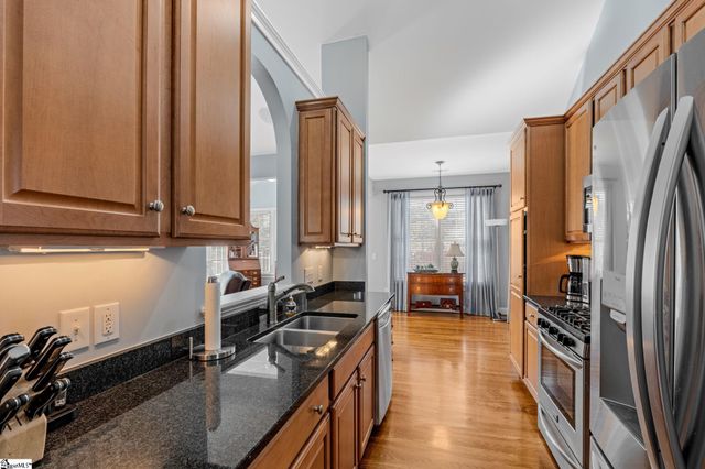 405 Wennington Place, Greer, SC 29651