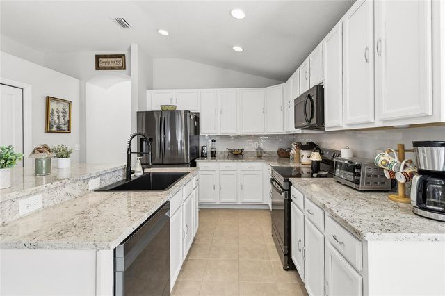 6641 BOULDER RUN LOOP, Wesley Chapel, FL 33545