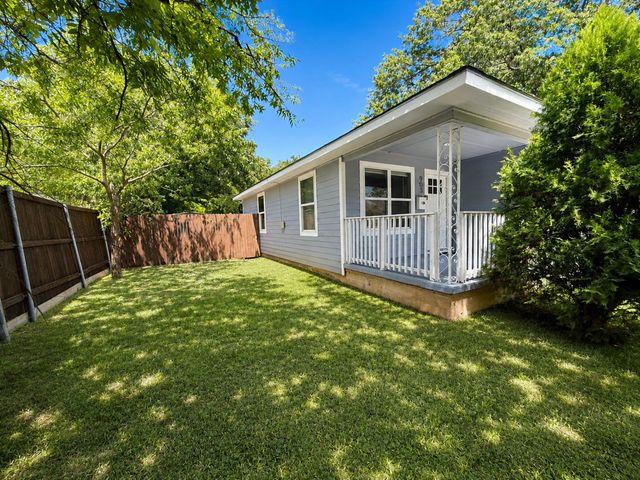 903 Moore Street, Mckinney, TX 75069