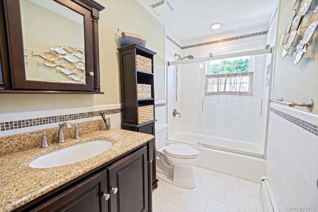 9 Rodney Street, Port Jefferson Station, NY 11776