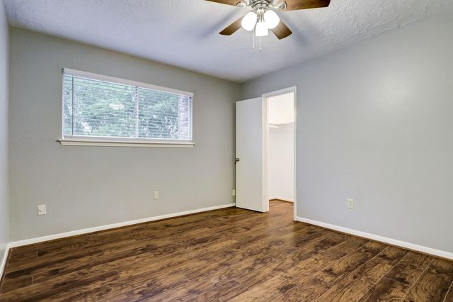 12346 Huntington Venture Drive, Houston, TX 77099