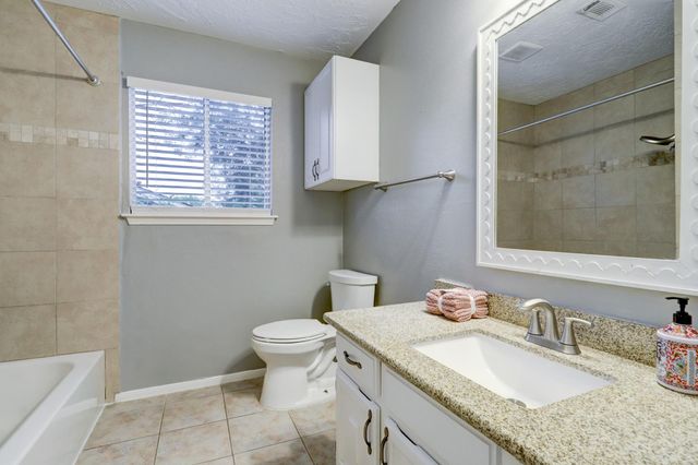 12346 Huntington Venture Drive, Houston, TX 77099