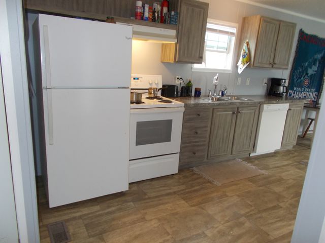 8800 S Harlem Avenue 326, Bridgeview, IL 60455