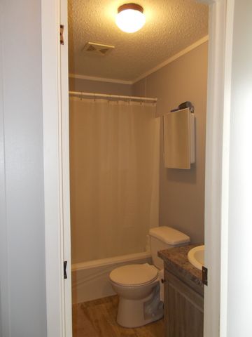 8800 S Harlem Avenue 326, Bridgeview, IL 60455