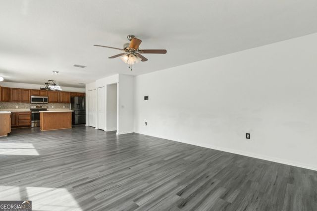 203 Pine Bluff Drive, Kingsland, GA 31548