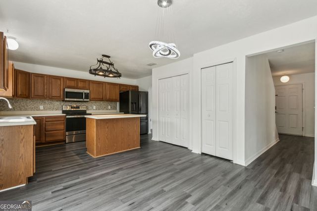 203 Pine Bluff Drive, Kingsland, GA 31548