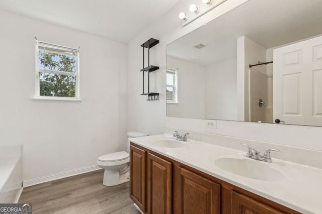 203 Pine Bluff Drive, Kingsland, GA 31548