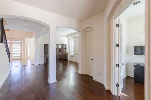 846 Coastal Court, League City, TX 77573