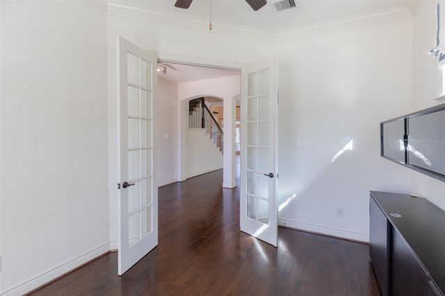 846 Coastal Court, League City, TX 77573